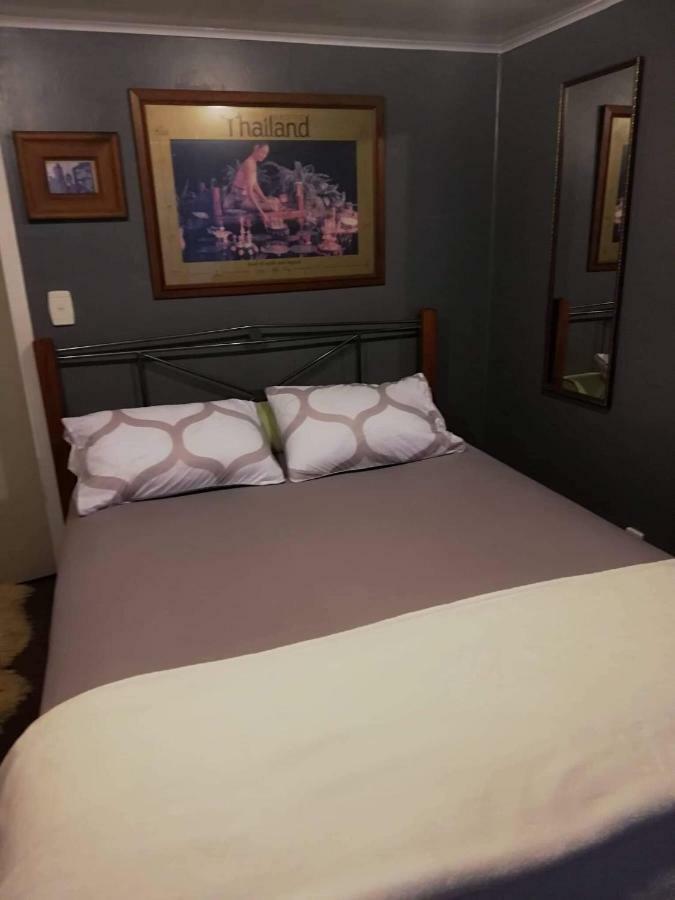 Haywards Rooms With A View מראה חיצוני תמונה